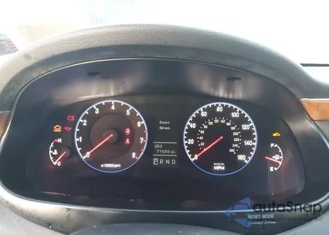 2008 Hyundai Azera Limited z USA, uszkodzony, nr VIN KMHFC46F08A285711